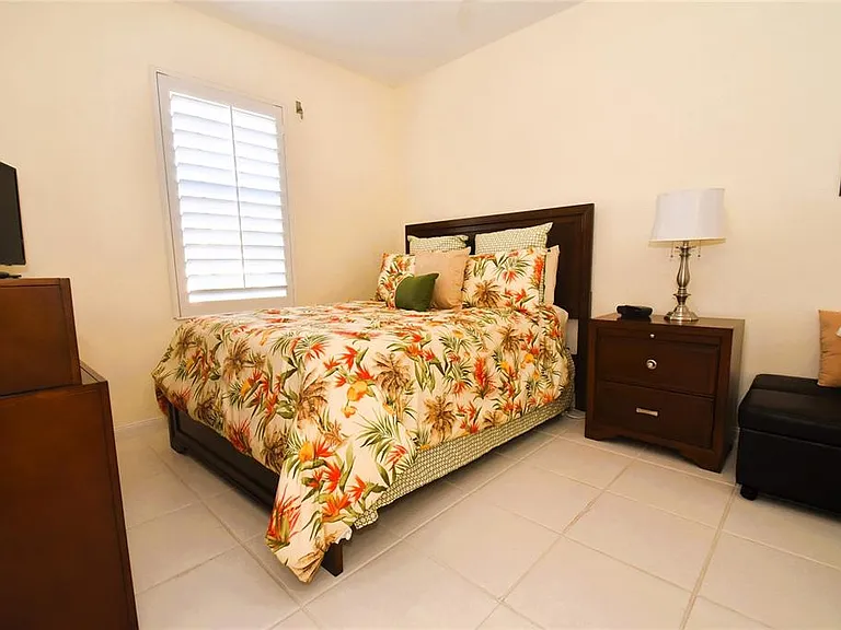 7624 Bergamo Ave #4B — Photo 17