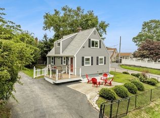 39 Hilltop Rd, Weymouth, MA 02191