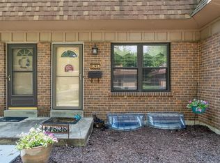 11828 Sologne Ct, Maryland Heights, MO