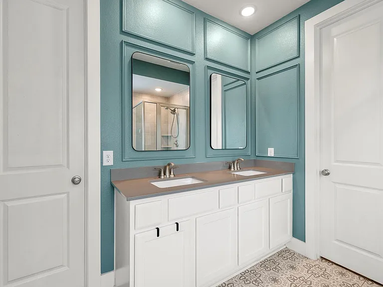 15210 Cortines Ct — Photo 24