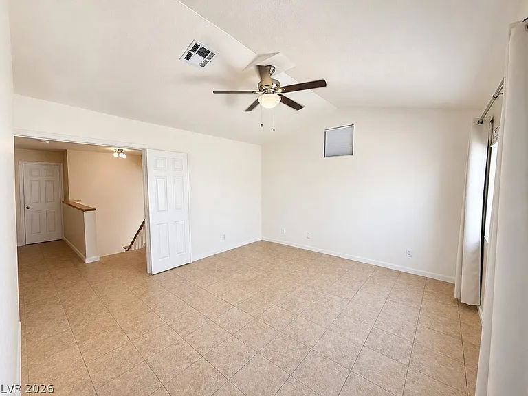 1436 Country Hollow Dr — Photo 16