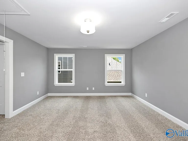 327 Pension Row — Photo 36