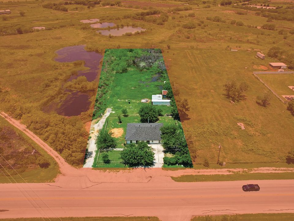 1st image of 590 SE John Jones Dr