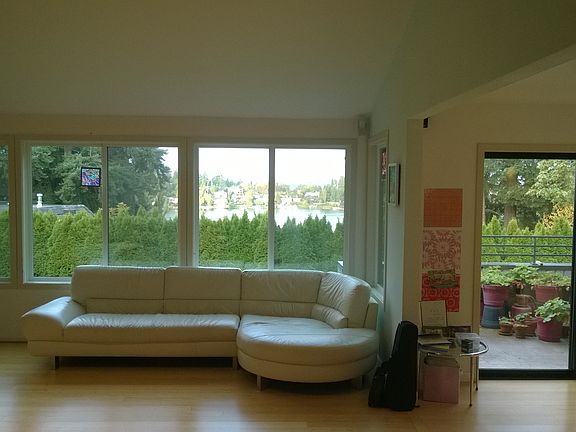 3rd image of 4607 102nd Ln NE