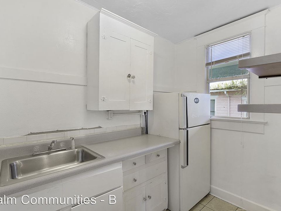 1st image of 276 7th Ave NE APT 03