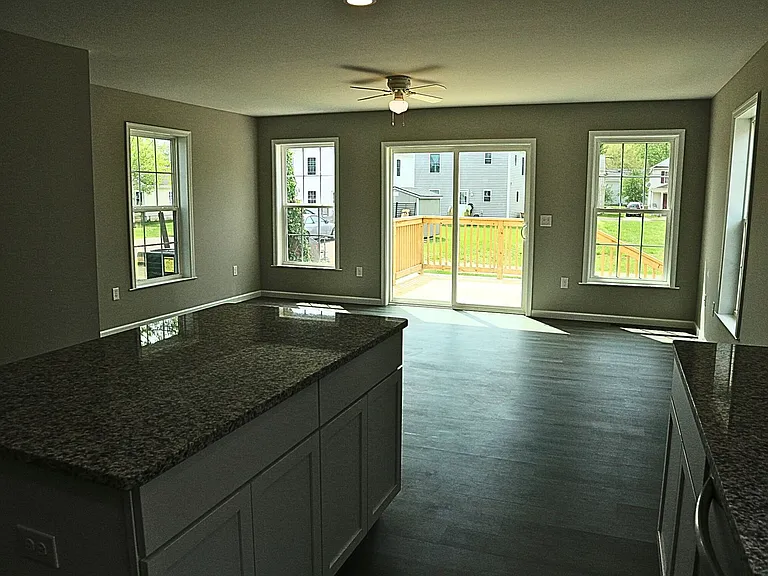 510 N Church St — Photo 9