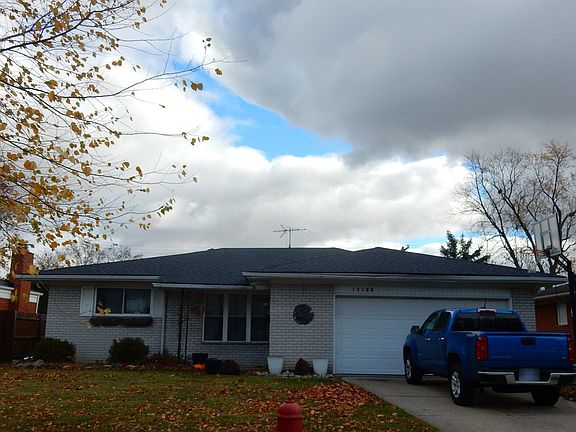 2nd image of 15180 Knolson St