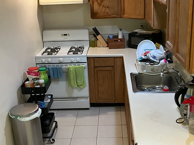 457 21st Ave — Photo 6