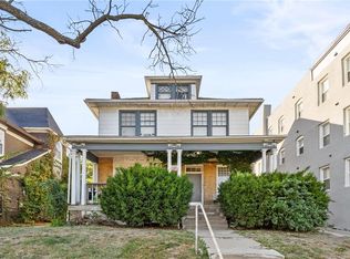 3826 Warwick Blvd, Kansas City, MO 64111