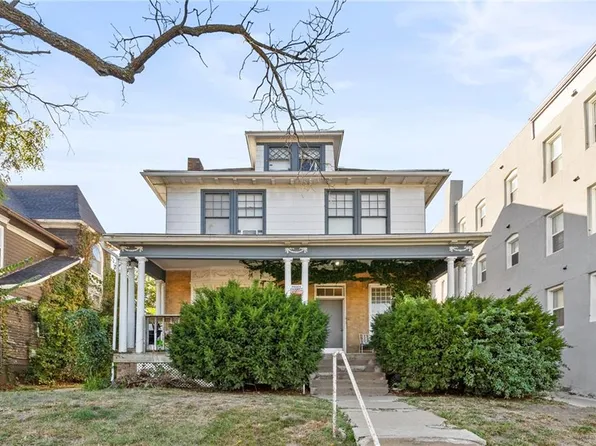 3826 Warwick Blvd, Kansas City, MO 64111