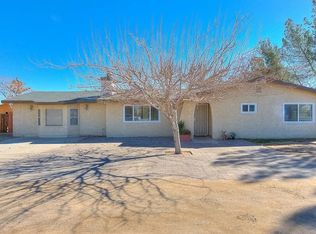 11077 Balsam Rd, Hesperia, CA 92345