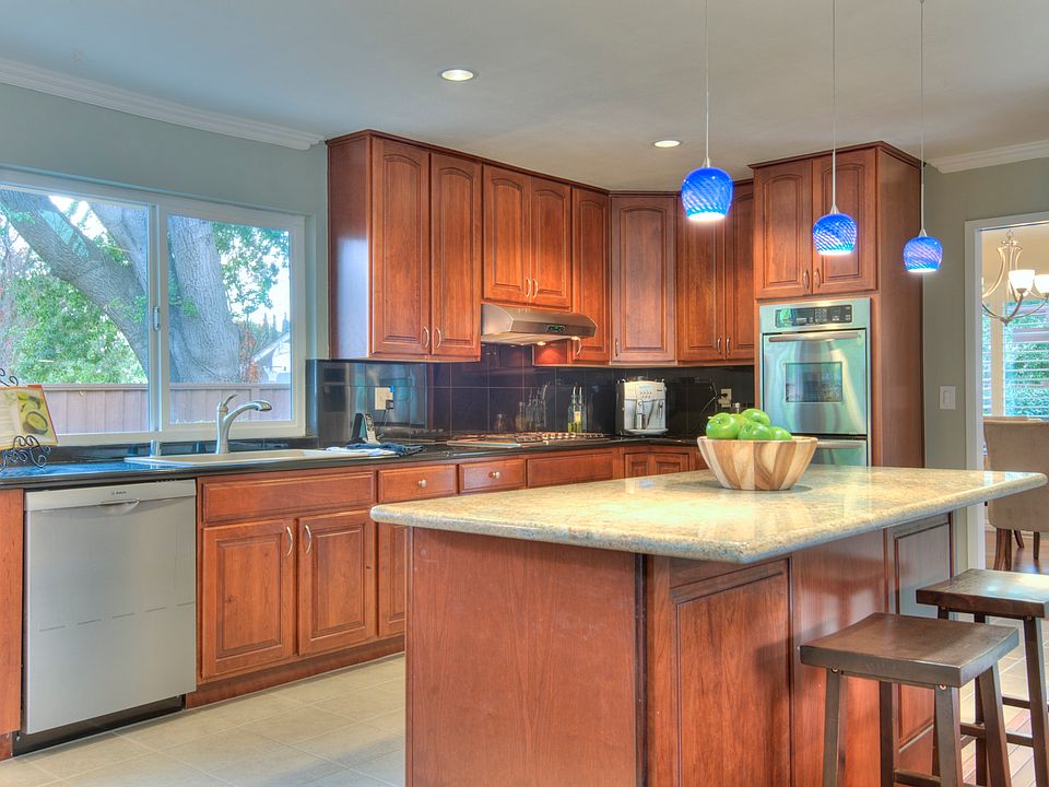 1st image of 6890 Serenity Ct
