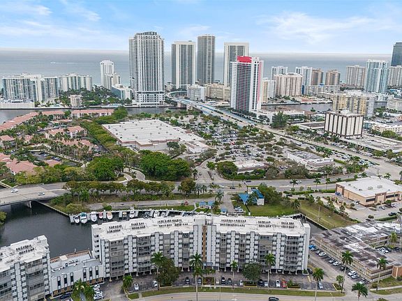 3rd image of 200 Diplomat Parkway #521
