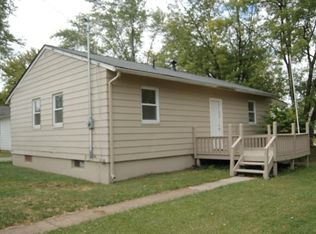 327 Jackson St, Elyria, OH 44035
