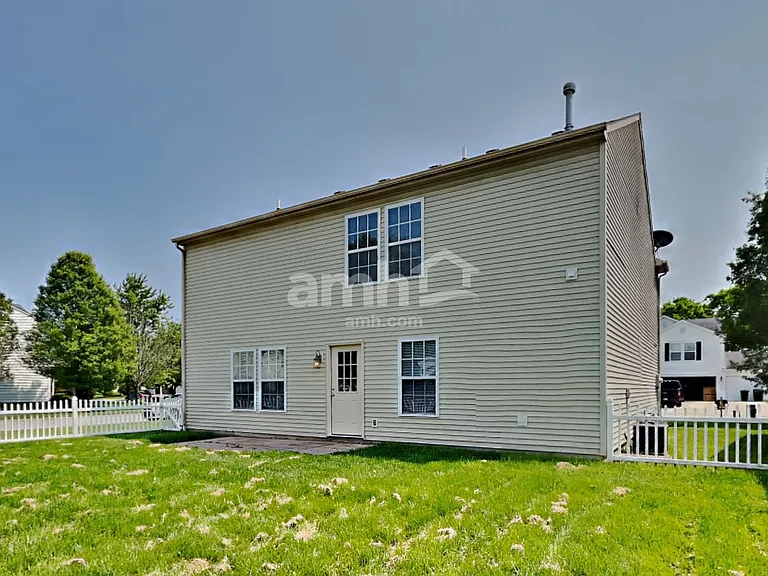 6804 Woodland Heights Dr — Photo 22
