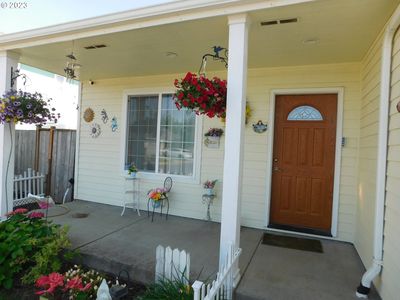 750 Arrow Leaf Pl, Harrisburg, OR, 97446