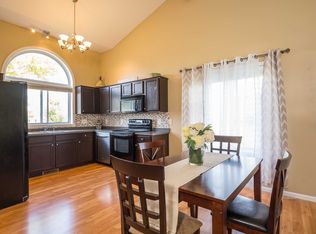 21287 Ilavista Way, Lakeville, MN 55044