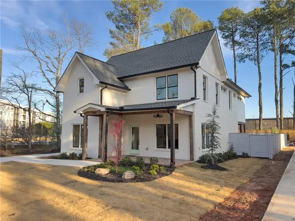 866 Nottingham Dr, Avondale Estates, GA 30002