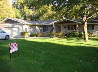 2600 Holtman Dr NE, Grand Rapids, MI