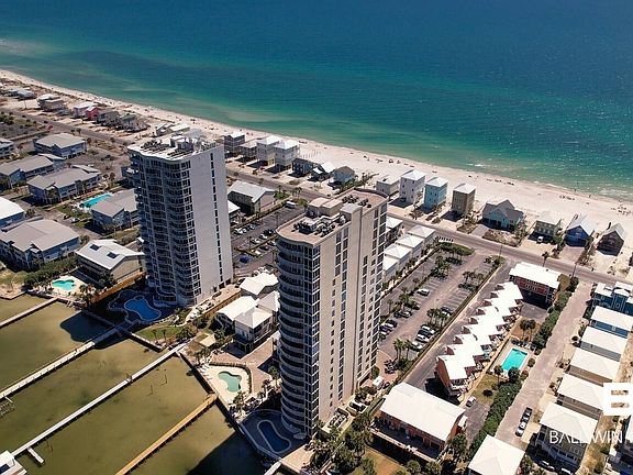 2nd image of 1940 W Beach Blvd #Penthouse 19