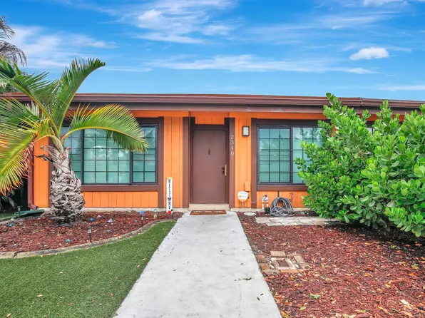 2340 Dogwood Court, Pembroke Pines, FL 33026