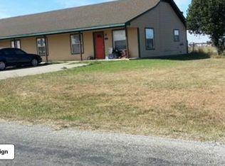 200 Blue Bell Ct, Weatherford, TX 76088