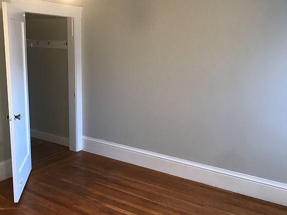 3rd image of 467 8th Ave #4