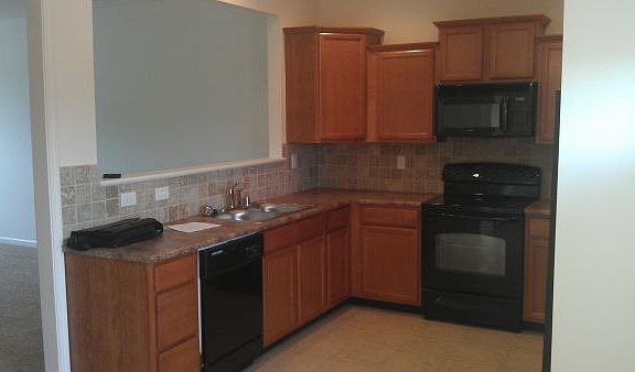 5th image of 4271 Evangeline Ln