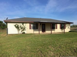 411293 E 1070 Rd, Checotah, OK 74426