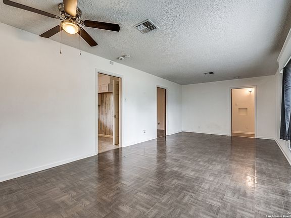 4th image of 1103 OLNEY DR