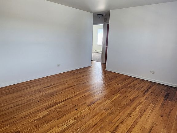 4th image of 47 N Jane Dr