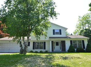 28 Charing Cross, Fairport, NY 14450