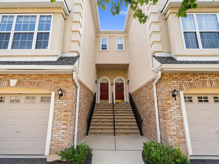 209 Blue Heron Dr — Photo 47