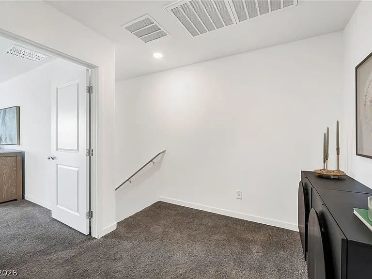 903 Rosy Starling St — Photo 21