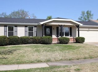 639 Bugle Hill Dr, Florissant, MO