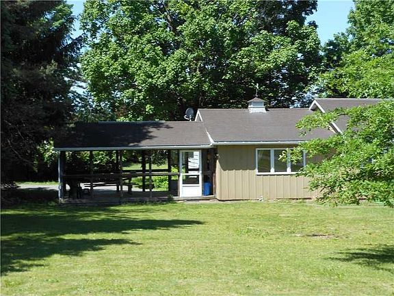 3rd image of 163 Mulberry Ln
