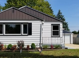 2922 S 69th St, Milwaukee, WI 53219