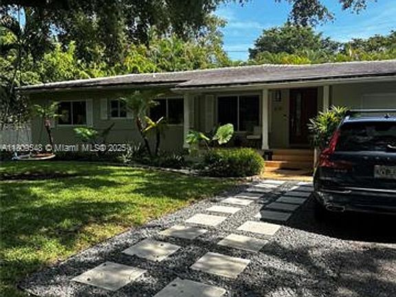 2nd image of 630 San Lorenzo Ave #0