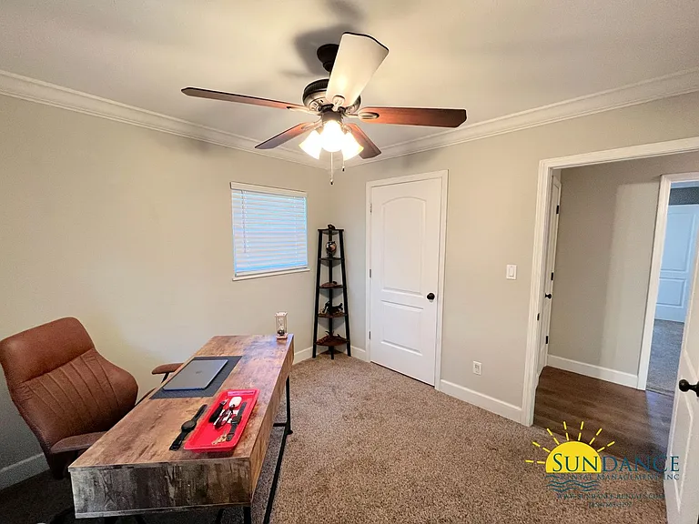 132 Sotir St NW — Photo 17