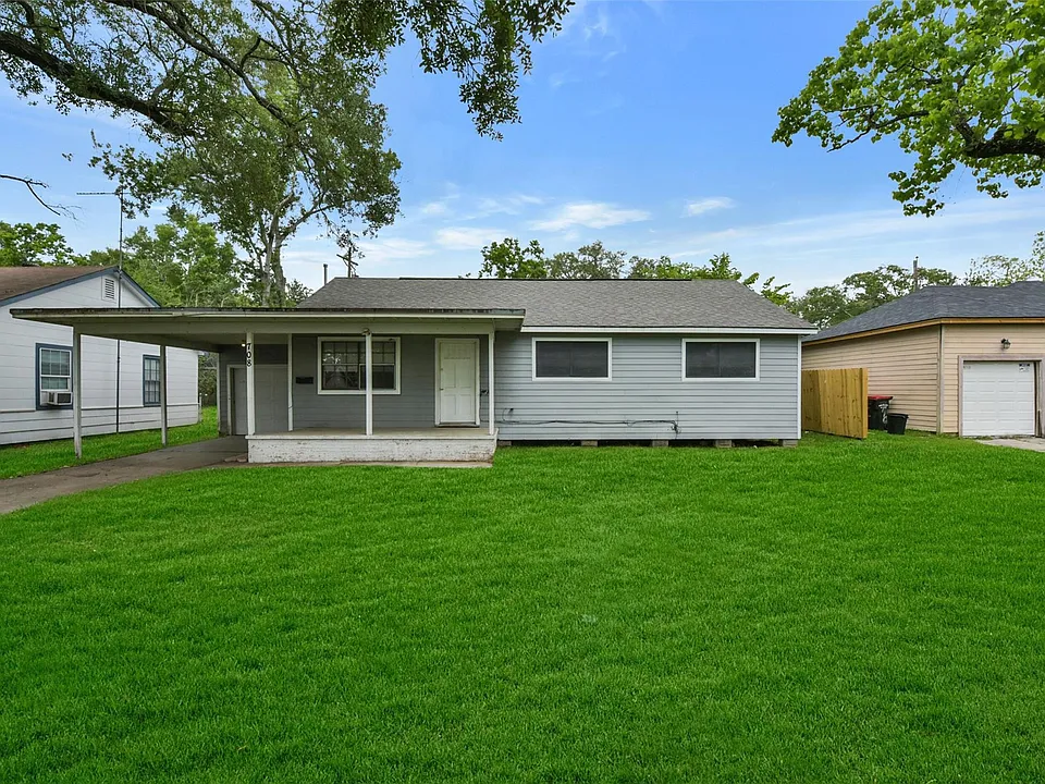 708 E Republic Ave