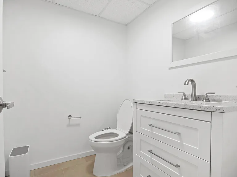 519 E Shore Trl — Photo 18