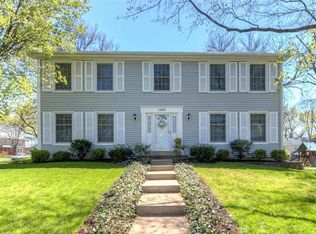 1448 Oak Bluff Ln, Saint Louis, MO