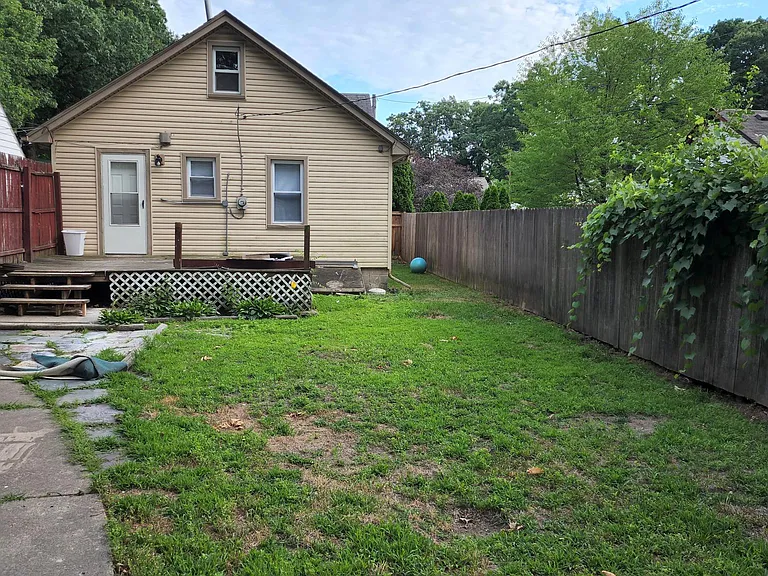 35838 Oregon Ave — Photo 11