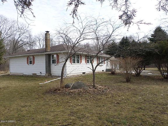 4th image of 30240 Wells St