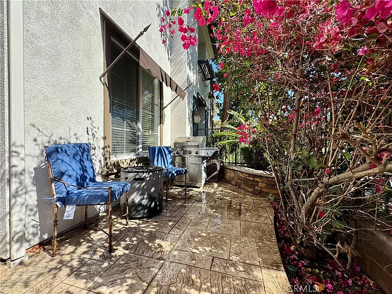 27 Harwick Ct — Photo 12
