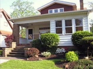 1739 Saratoga Ave, Cleveland, OH 44109