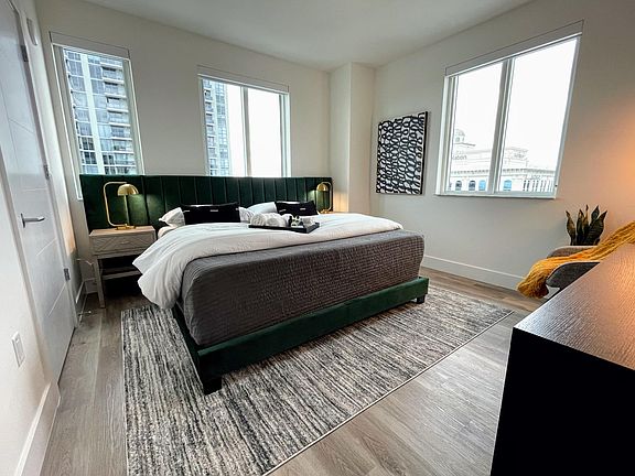 2nd image of 417 S Andrews Ave #2010
