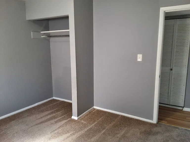 1190 Lois Ln — Photo 13