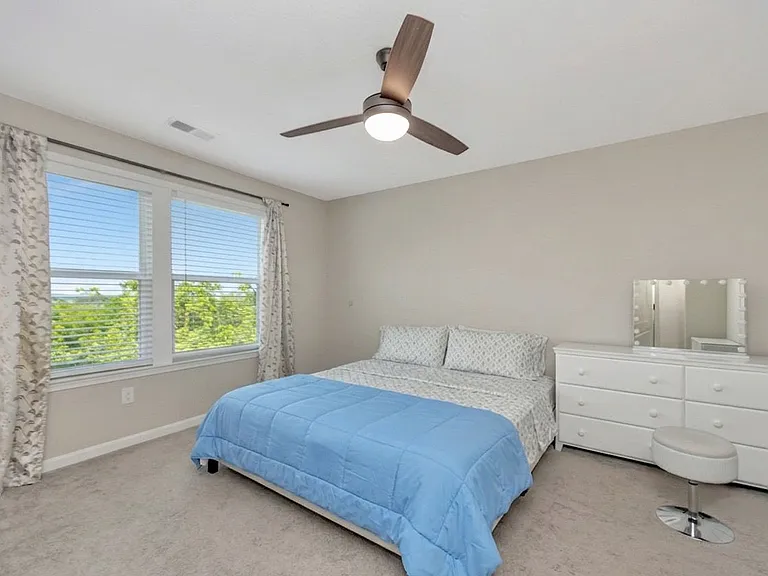 5103 Hazeltine Ln — Photo 16