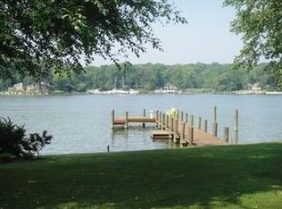 548 Grays Creek Rd, Pasadena, MD 21122